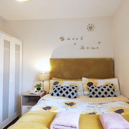 City Centre Vintage Theme Guest Rooms Free Parkin Ливерпуль Экстерьер фото