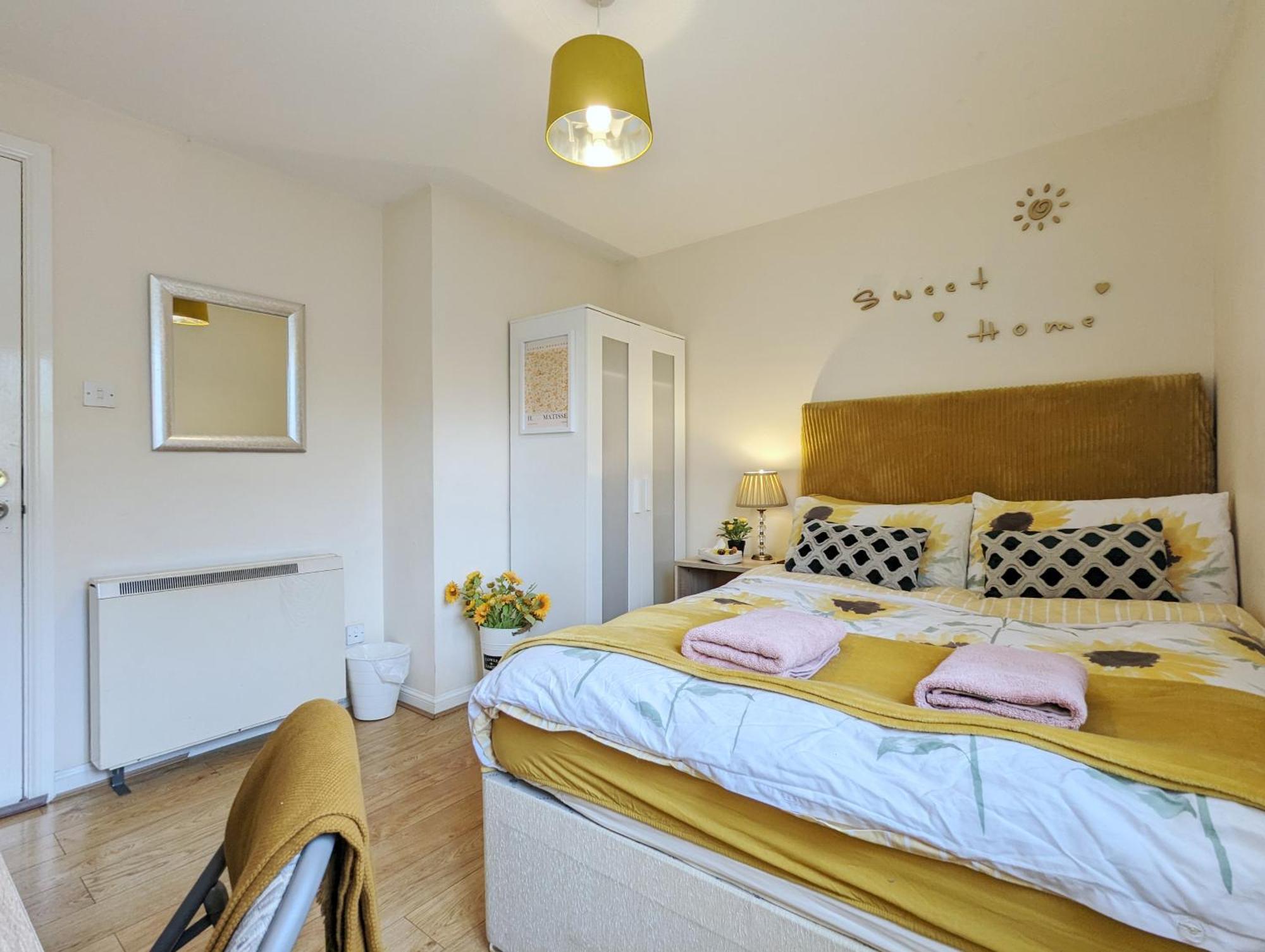 City Centre Vintage Theme Guest Rooms Free Parkin Ливерпуль Экстерьер фото